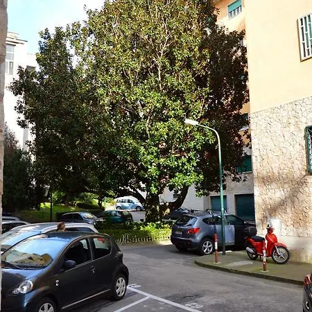 לינה וארוחת בוקר Casa Argentino 3*